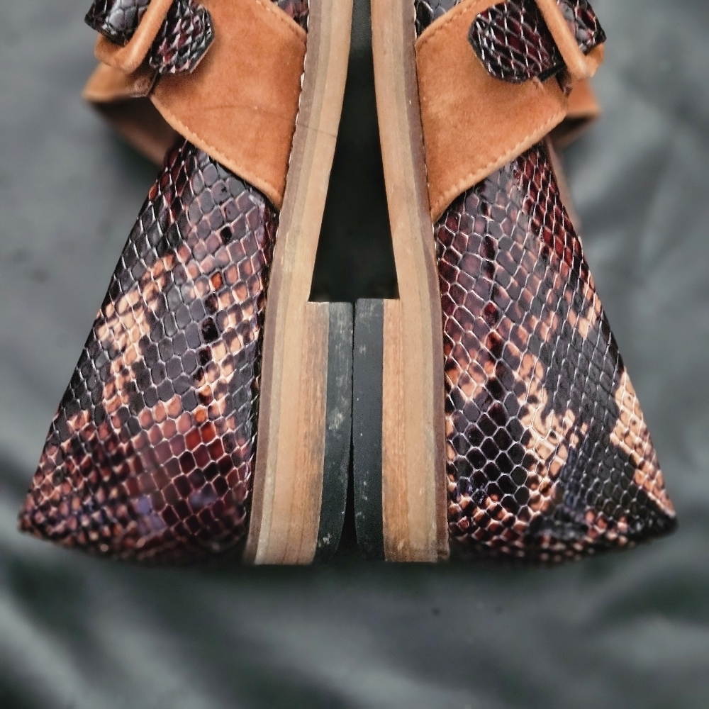 Girotti Sz 5/5.5 US Mary Jane 100% Leather Animal Print Buckle Vero cuoio Shoe - Picture 5 of 9